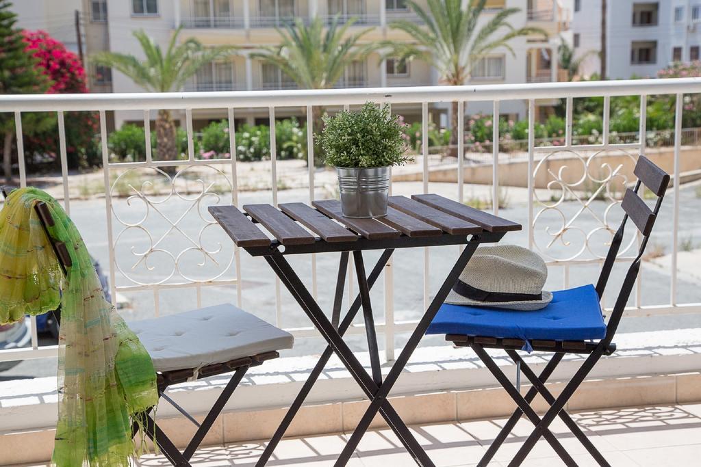 Paphos Love Nest Apartment ห้อง รูปภาพ